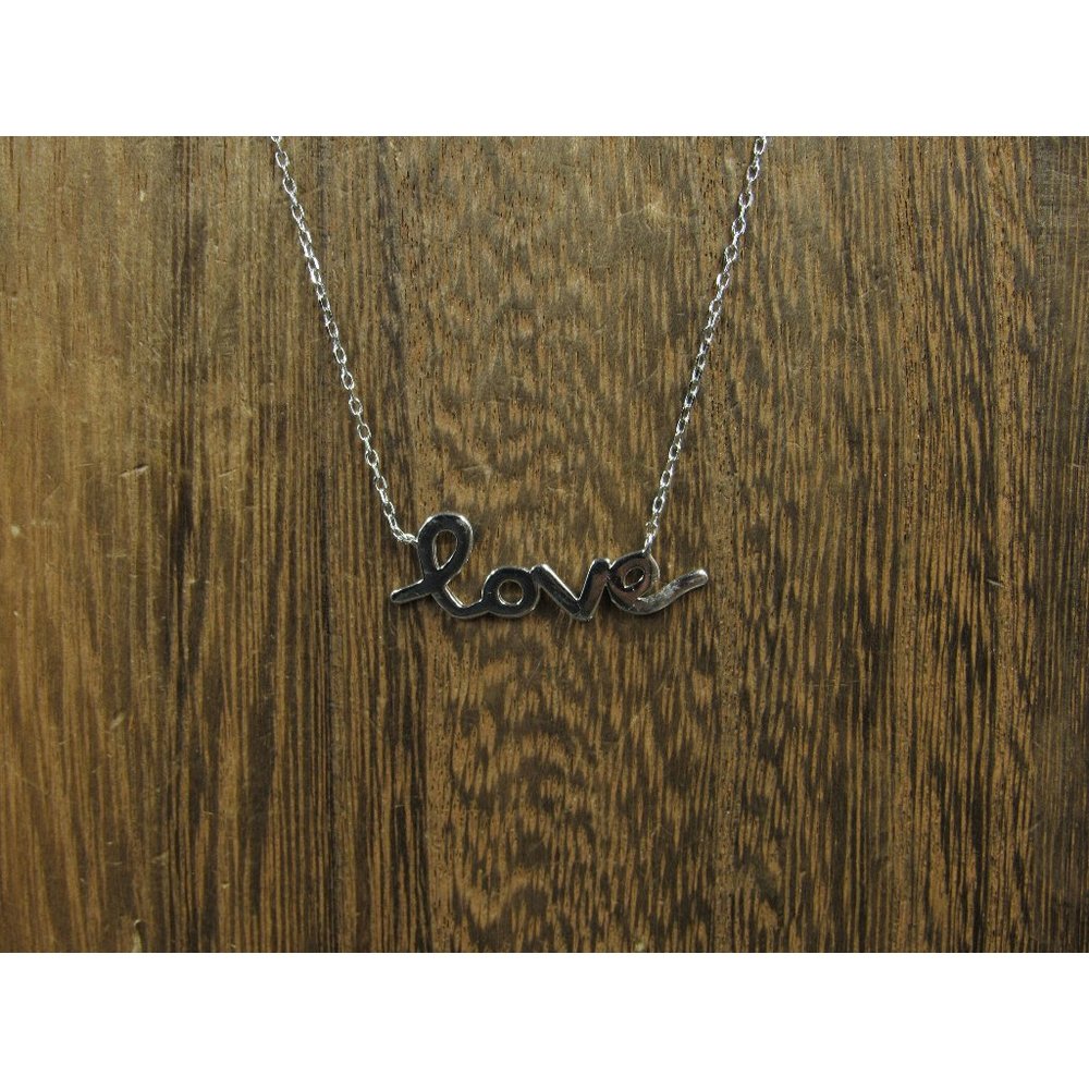 18" Sterling Silver Cursive Love Word Cute Necklace